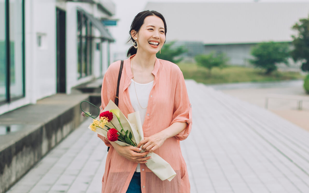 今西 由加里