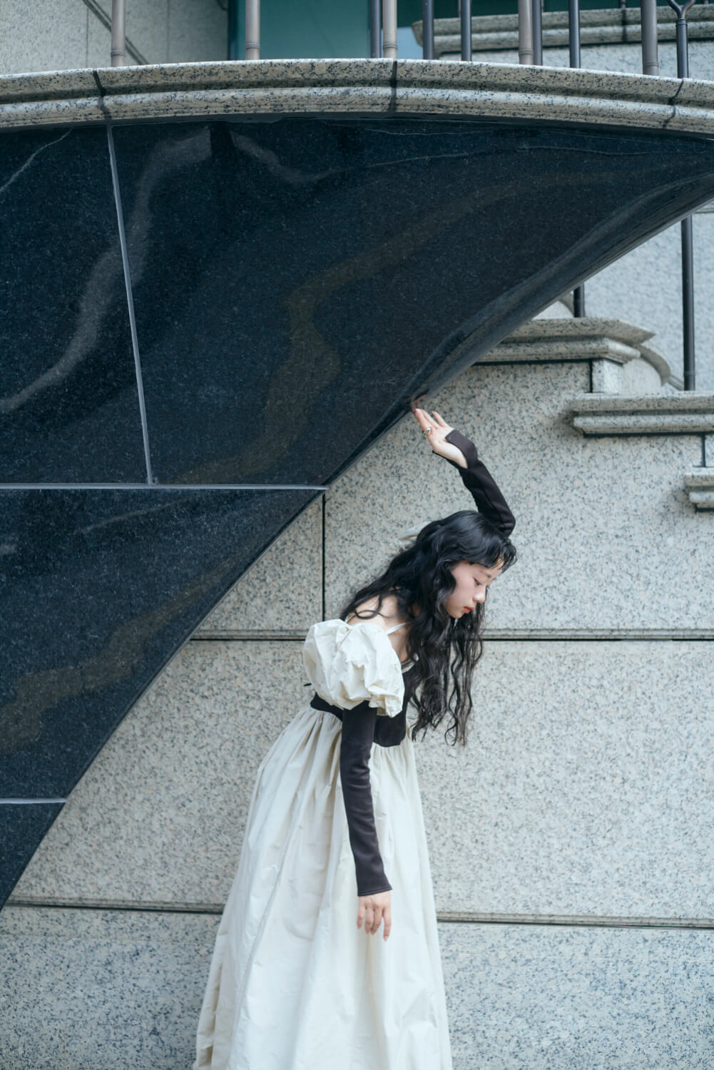 モデル 竹本 鈴