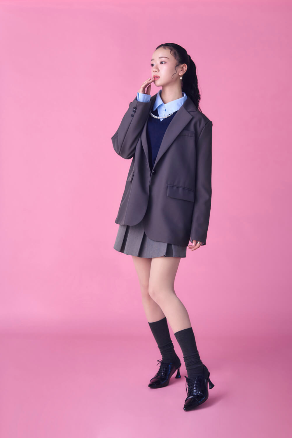 モデル 竹本 鈴