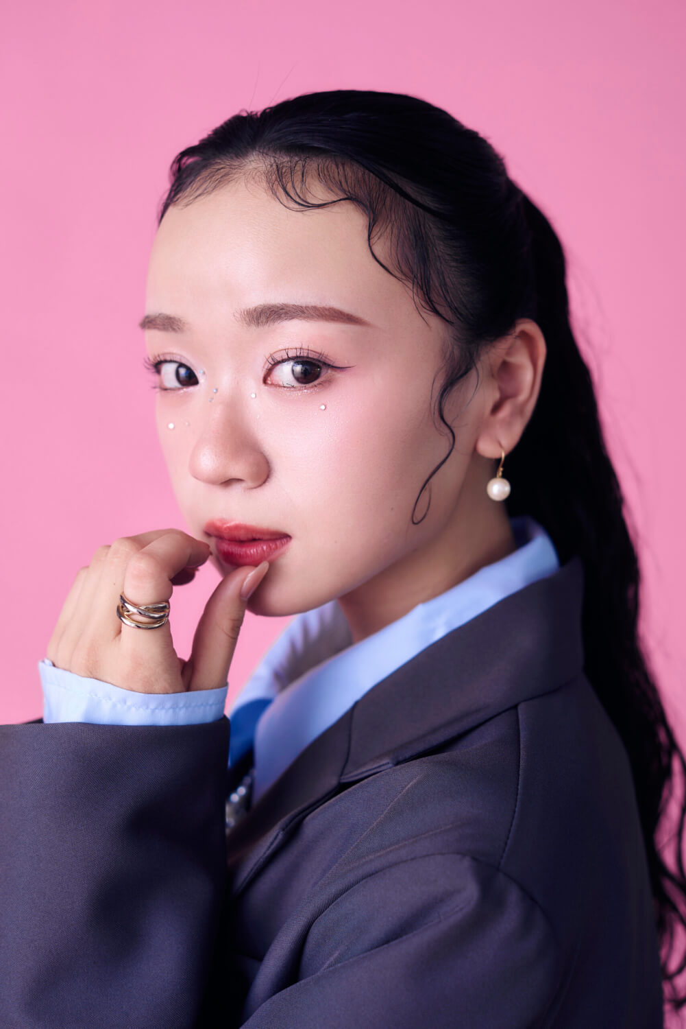 モデル 竹本 鈴