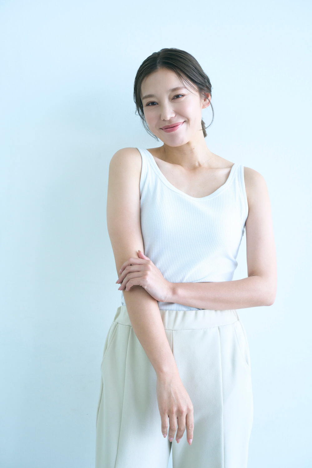 モデル 阿部 明日香