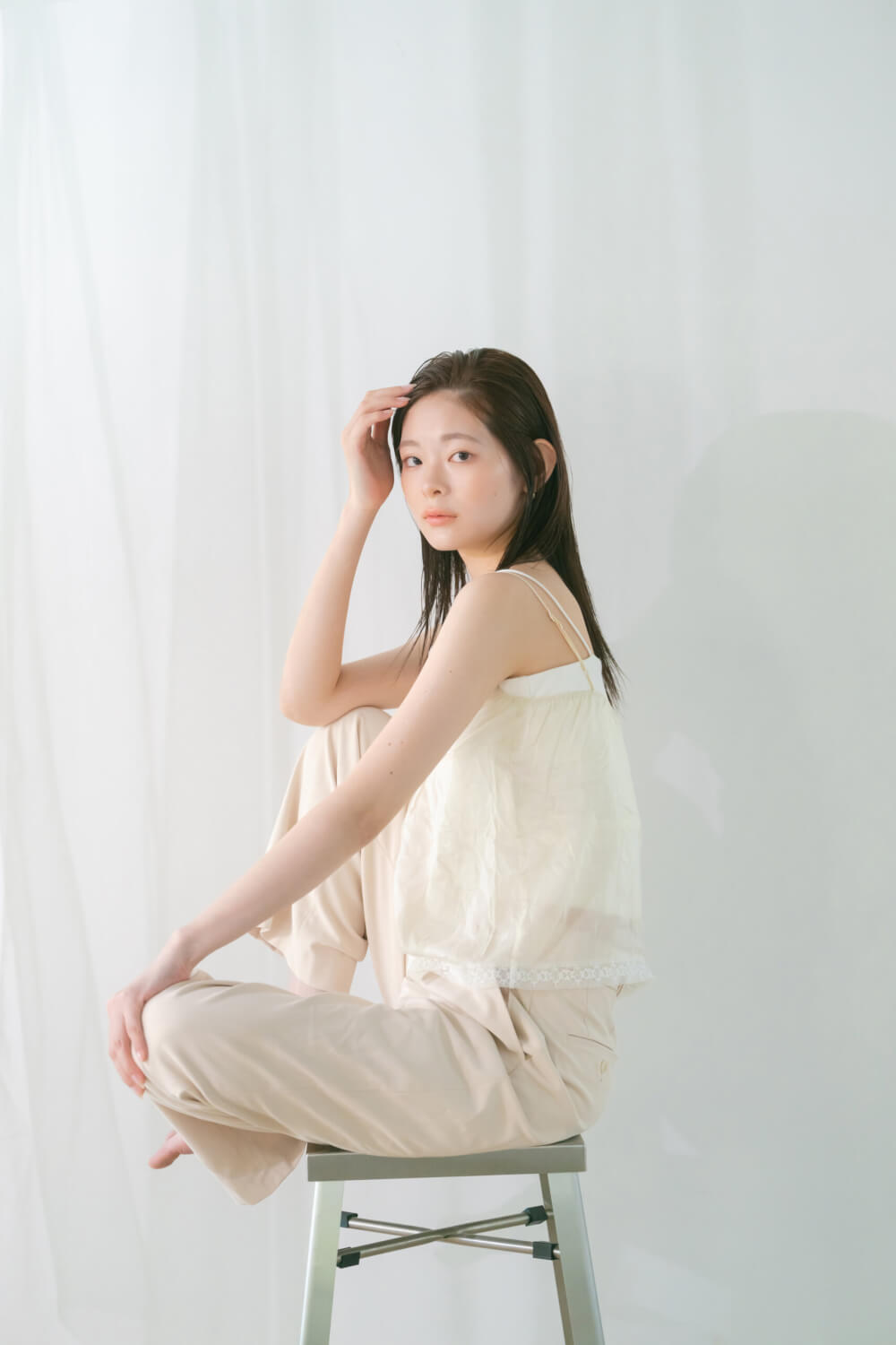 モデル 倉本　あかり