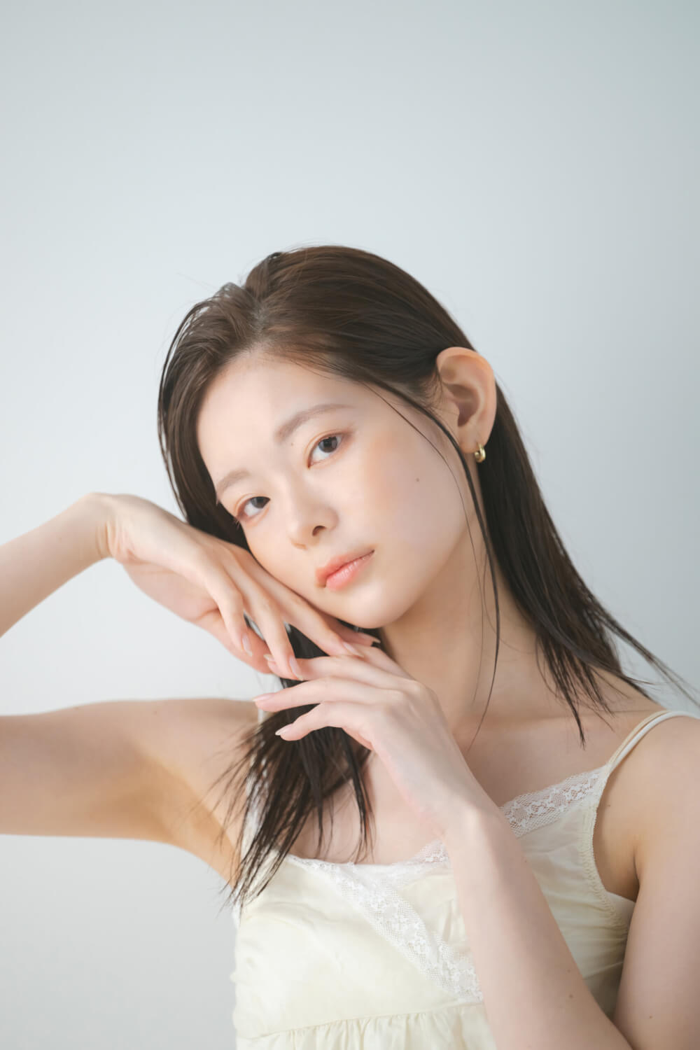 モデル 倉本　あかり