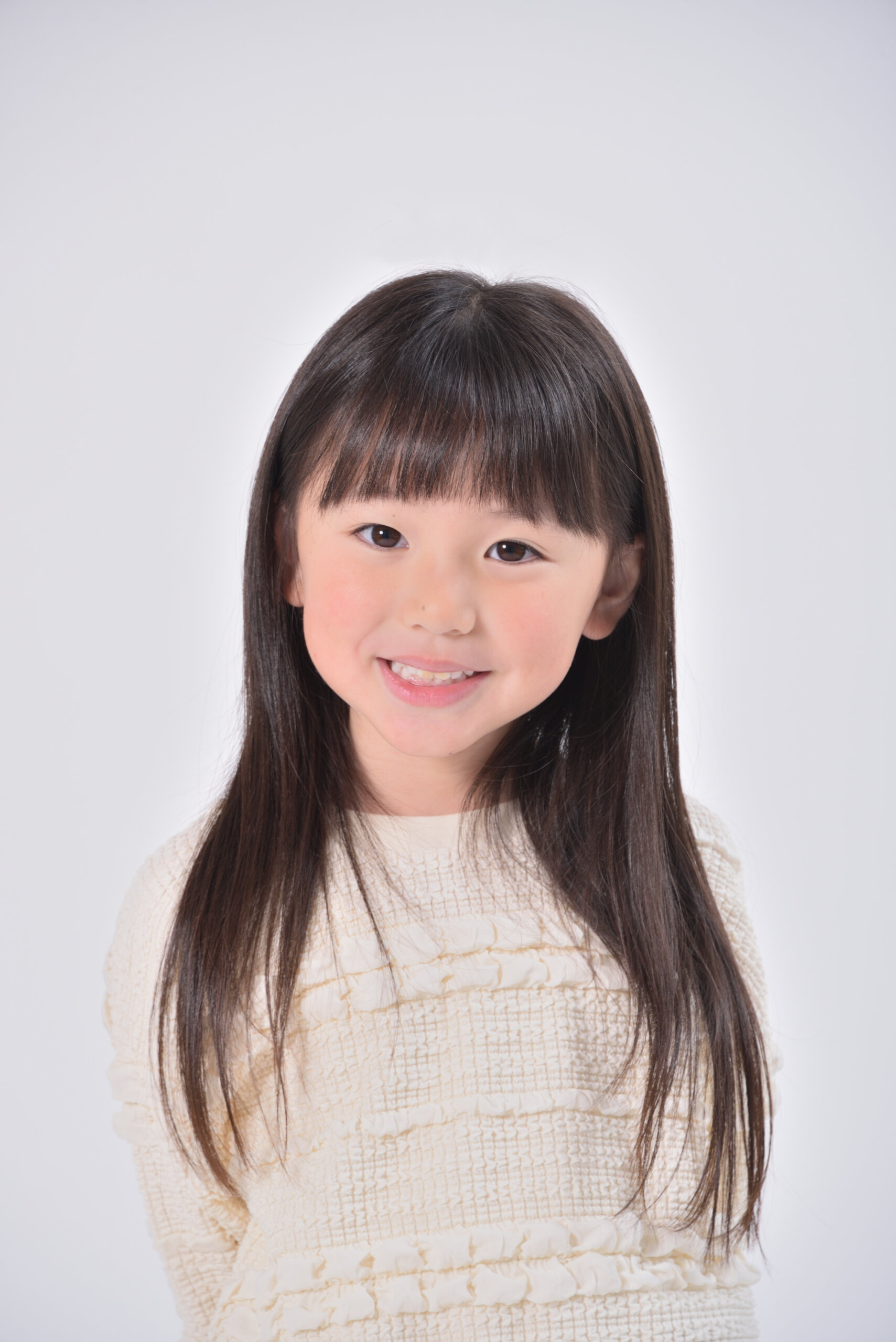 モデル 三宅　莉瑚